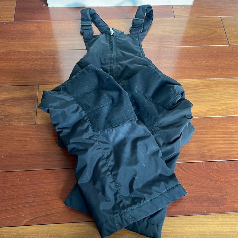 Lands’ End snow pants size 6